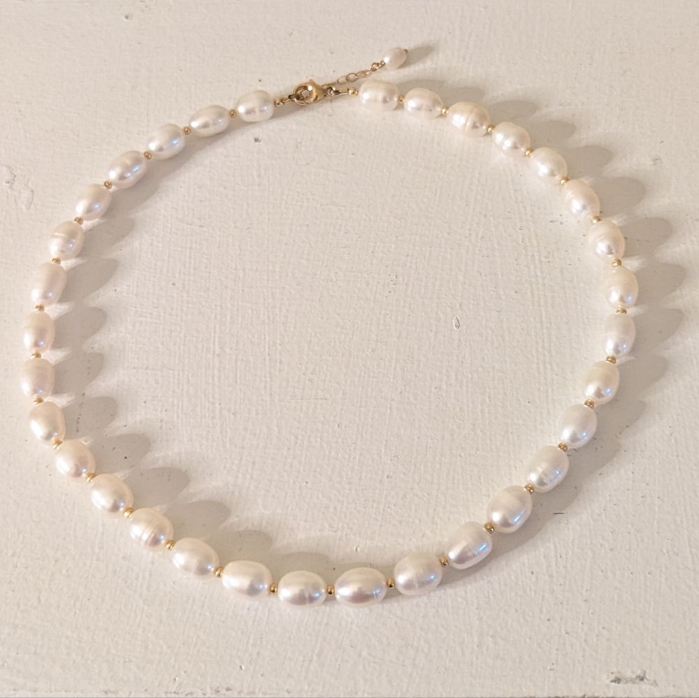 Bold White Natural Freshwater Pearl Necklace